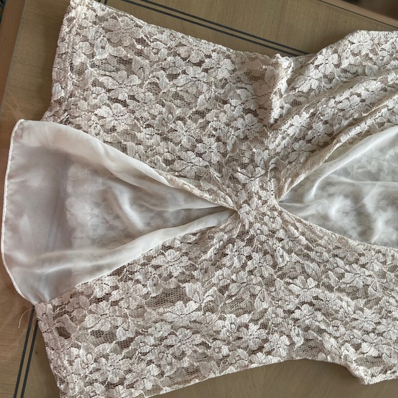 Gorgeous Issi Embroidered Sheer Dressy Tank M - Picture 12 of 12